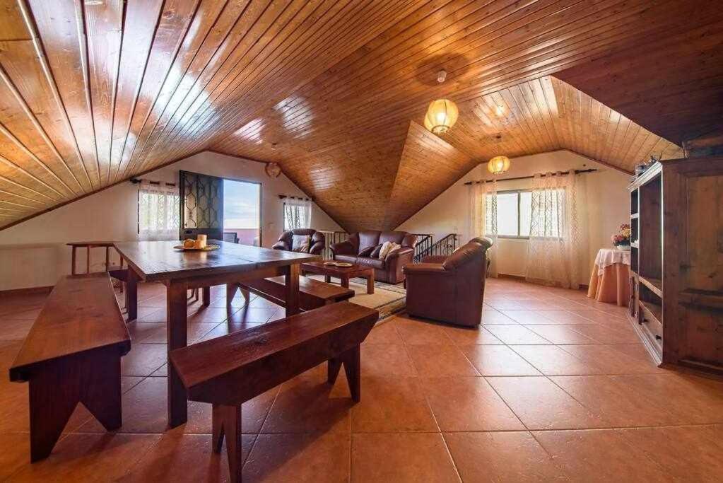 Lombo Cesteiro Guesthouse Tabua  Екстериор снимка
