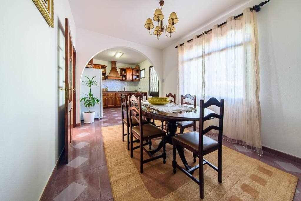 Lombo Cesteiro Guesthouse Tabua  Екстериор снимка