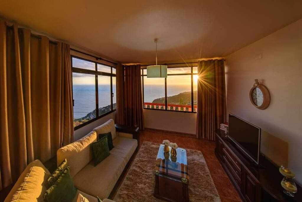 Lombo Cesteiro Guesthouse Tabua  Екстериор снимка